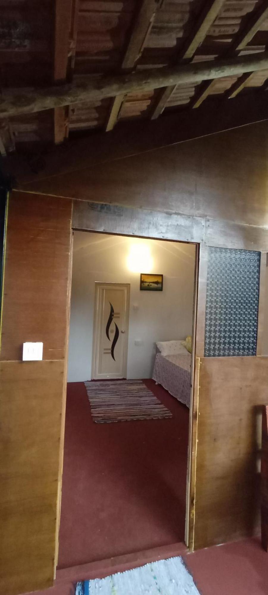Shiv Sai Huts Hotel *